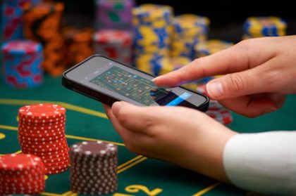Different types of casino games you can play on Mobile